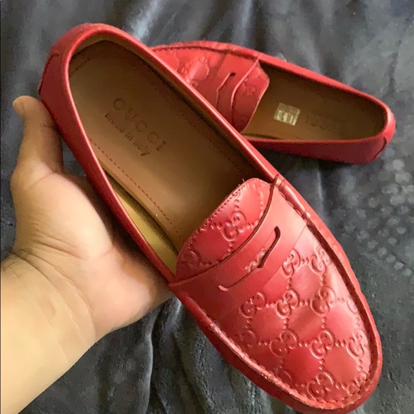 Authentic Gucci shoes size 8 1/2